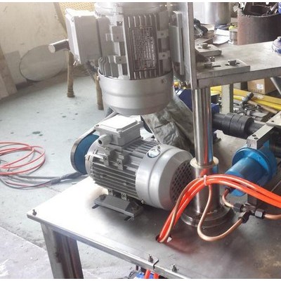 GLZ-25型板蓝根制粒机 GL1-25试验用干法制粒机，智能干法制粒机，GL2-25试验用干法制粒机，新型干法制粒机