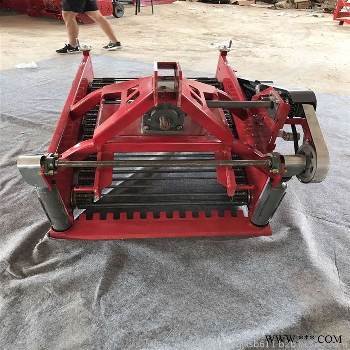 红薯收获机图片挖红薯的机器 红薯收获机图片 垄上薯类杀秧机 挖板蓝根的机器图2