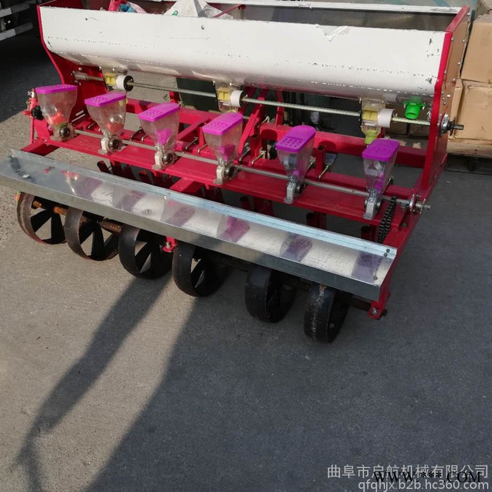 启航 柴胡播种机  带大白菜点播机图4