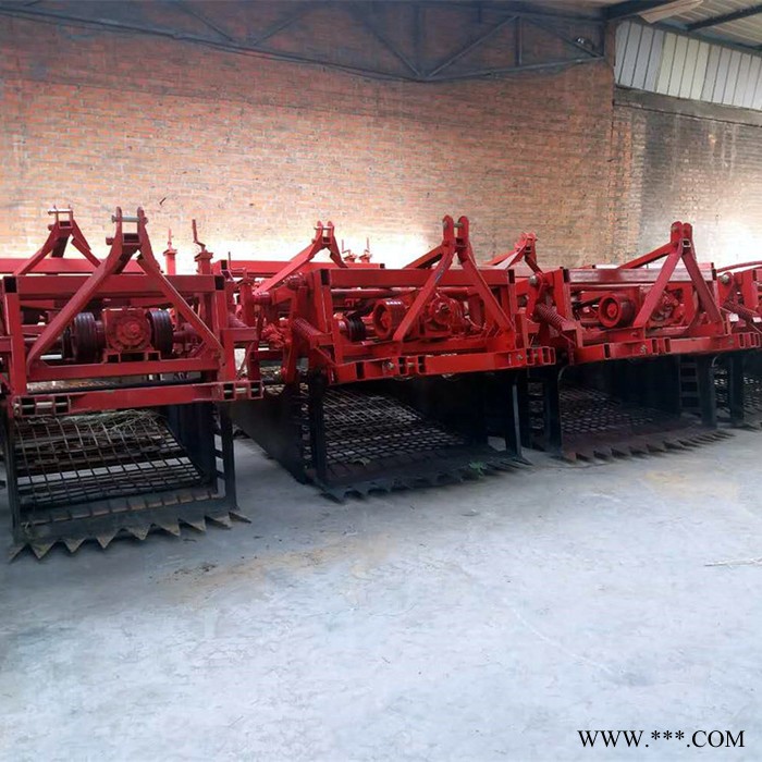 玄参挖掘机 挖药机地参挖掘机直销厂家 玄参收获机 小型玄参收获机工作视频 山东融兴机械图7