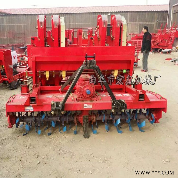 宏博BZJ 土豆种植机 马铃薯山药种植机 定制两垄四行播种机图4