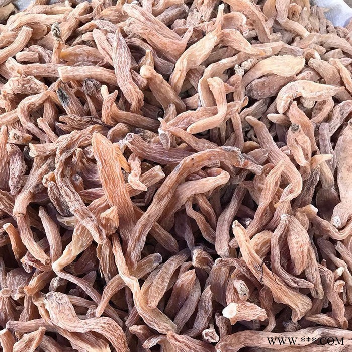 天麻老鸭汤功效天麻山药炖鸡做法图3