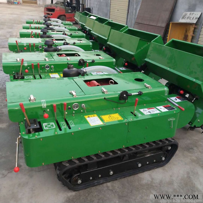 山药果园锄草机 柴油回填机价格 启航履带式深施土杂肥开沟机图5