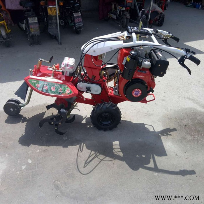 富兴汽油多功能旋耕机 大葱山药开沟机 农用大葱培土机型号图5