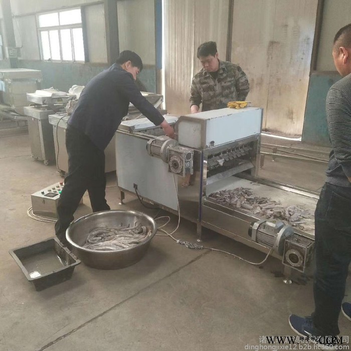 鼎鸿QDJ-200型 带鱼切块机 秋刀鱼切段机 山药切段机 莲藕切段机 大葱切段机 鼎鸿制造图5
