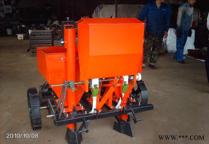 大量**2CM-2马铃署种植机 山药种植机 土豆播种机图3