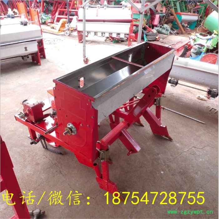 陕西新型胡萝卜起垄精播机 宇晨牛膝点播机 苜蓿精播机厂家价格图3