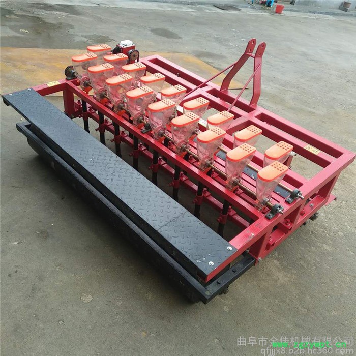 四行谷子播种机 大型自走式油菜精播机 元胡多行播种机图5