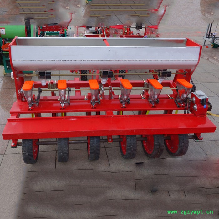 牛膝药材覆膜种植机 农民种植头菜莴苣播种机图5
