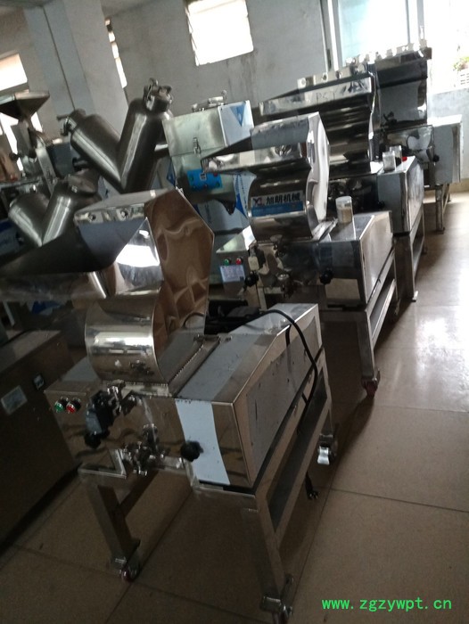 小型号破碎机，可定制龙胆草破碎机，380V电压破碎机图3