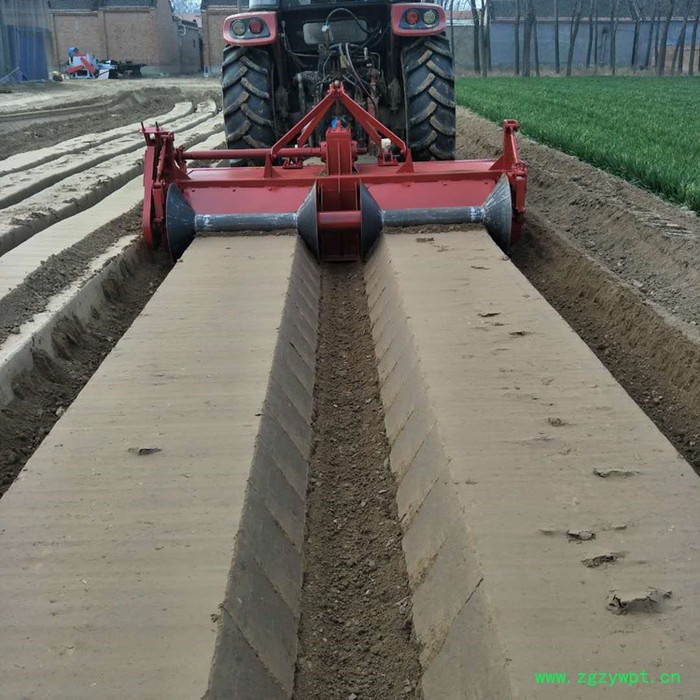 南充西洋参种植起垄机 客户试机发货图6