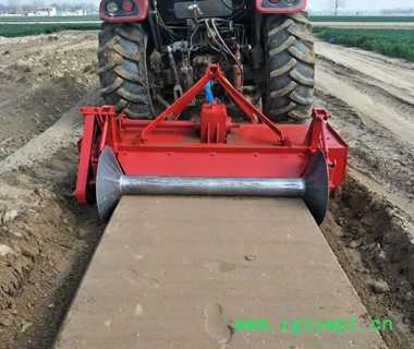 南充西洋参种植起垄机 客户试机发货图8