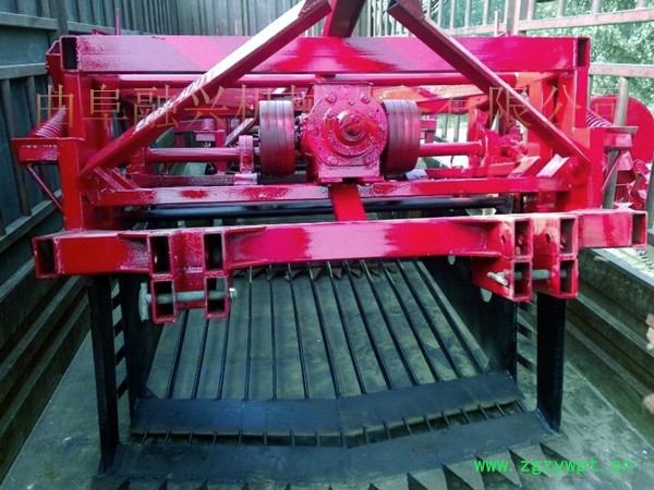 湖南前胡收获机 价格玉竹收获机图片山东融兴**图5