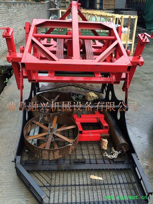 邳州挖药机品牌 前胡柴胡挖掘机销售价格 玉竹收获机 板蓝根收获机质量好图5