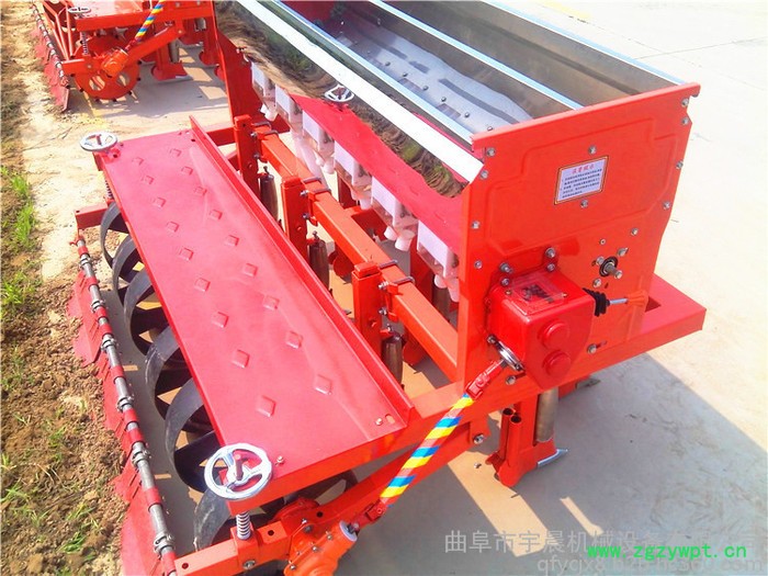 哪有卖西洋参播种机的  寿光小白菜精播机图6