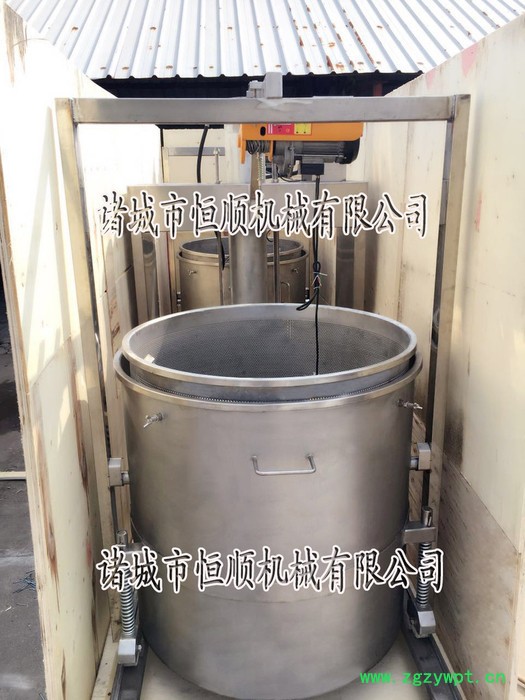 西洋参、藏红花、黄芪中药粉挤压过滤设备 香椿、腌制后香椿脱水压榨机图5