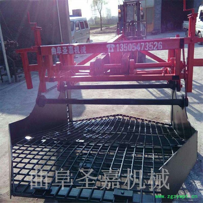 高效中药材挖掘机圣嘉制造 甘肃大型板蓝根收获机 知母药材起挖机订购热线图5