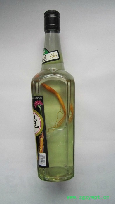 鹿茸山参酒图3
