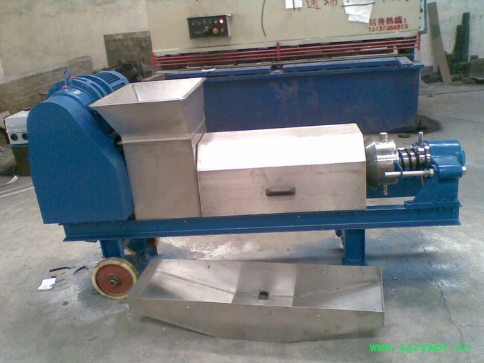 天众公司现货菜市场垃圾螺旋压榨脱水机、药材五味子压榨挤压机充提汁分效率高 压榨脱水设备厂家图5