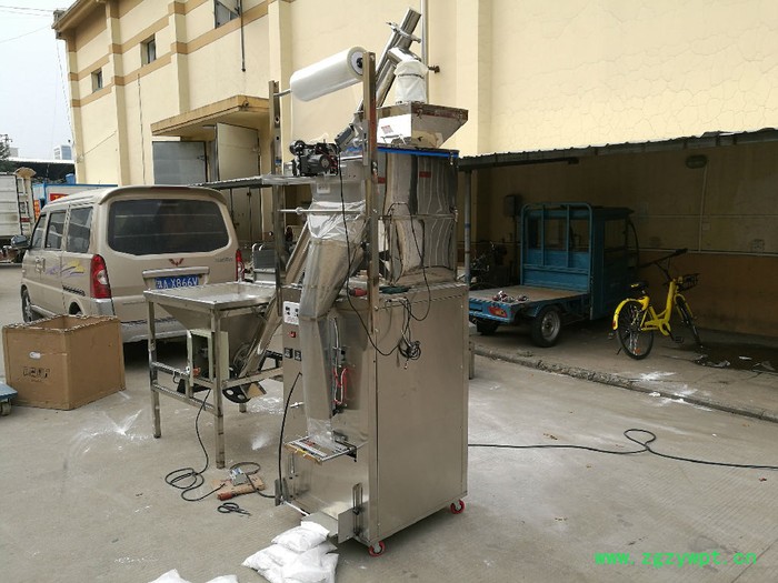 灵芝粉分装包装机河南批发 灵芝粉称重包装机郑州价格 灵芝粉计量包装机厂家供应 螺旋上料粉末包装机图4