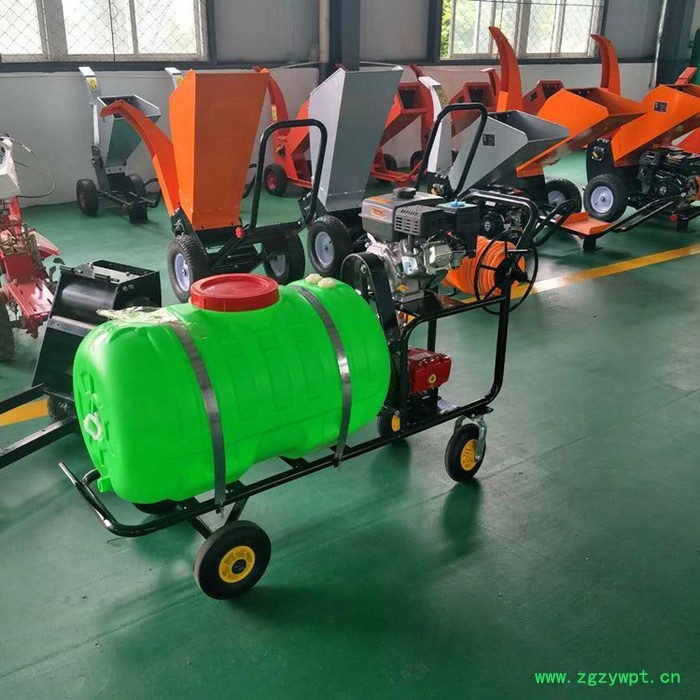 手持高压四轮打药机 300L果树高压喷雾打药用设备 远射程图3