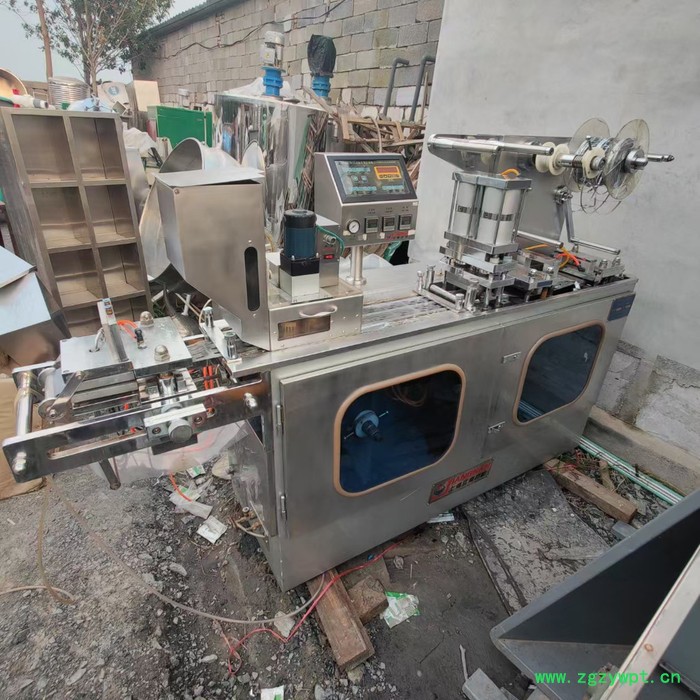 二手制药设备 二手31冲旋转压片机  二手摇摆颗粒机 二手三维混合机图7