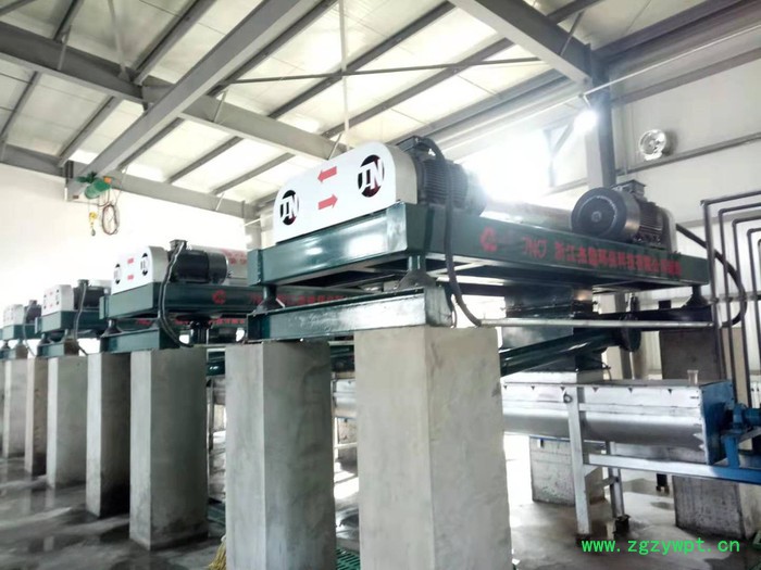 海藻废水处理卧螺离心机图3