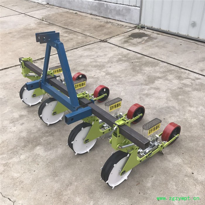 HQ 大型牵引式播种机 药材播种机 单粒下种播种机图8