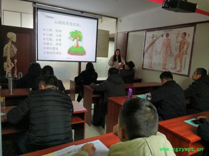 合肥中医推拿拔罐刮痧培训学校图2