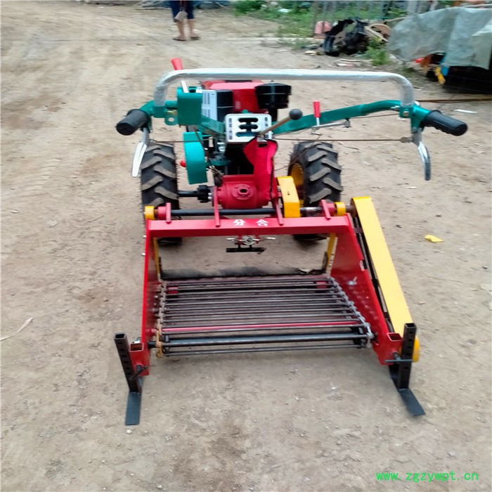 供应多功能药材收获机 多功能手扶薯类收获机 红薯收获机厂家 优民图7