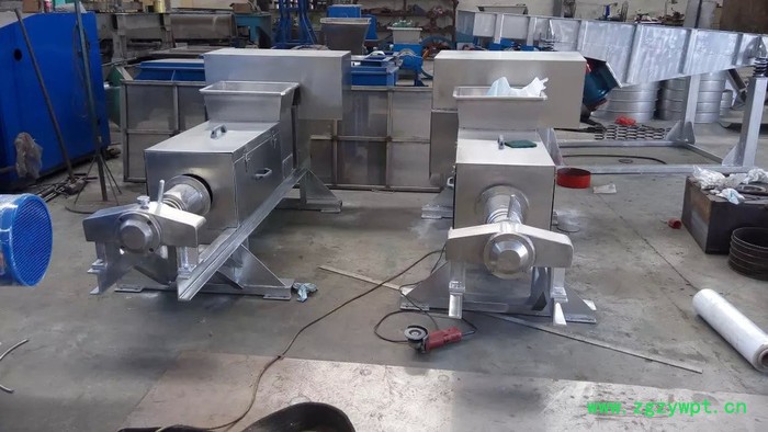 茶叶渣脱水双螺旋压榨机、仙草榨汁脱水机、药材榨汁脱水设备图7