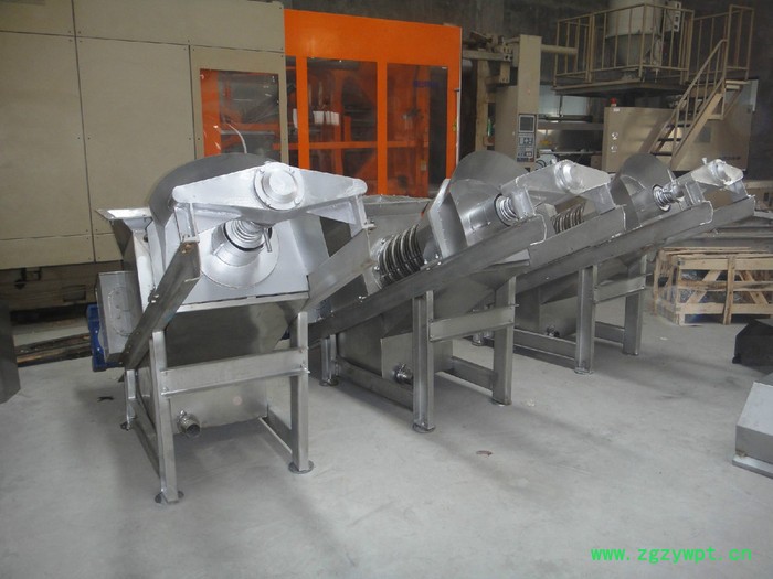 药渣药材榨汁脱水压榨机、西藏药渣固液分离机、西藏药液提取分离设备规格齐全压榨充分 压滤脱水设备图2