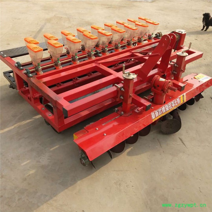 畅销型三行四行手推式播种机 新款手推蔬菜药材播种机 汽油播种机富兴图4