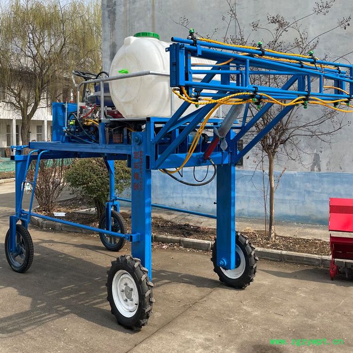 柴油水冷四轮高架打药机 转向灵活喷杆四轮打药机 蔬菜药材打药机图7