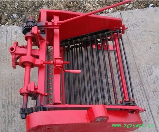 土豆播种机红薯收获机花生收获机手扶拖拉机用收获机药材收获机图2