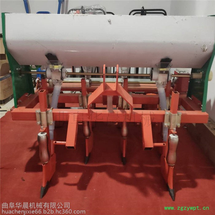 兰州黄芪药材收获机  HC-BZJ黄芪秧苗种植机 华晨柴胡收获机图3