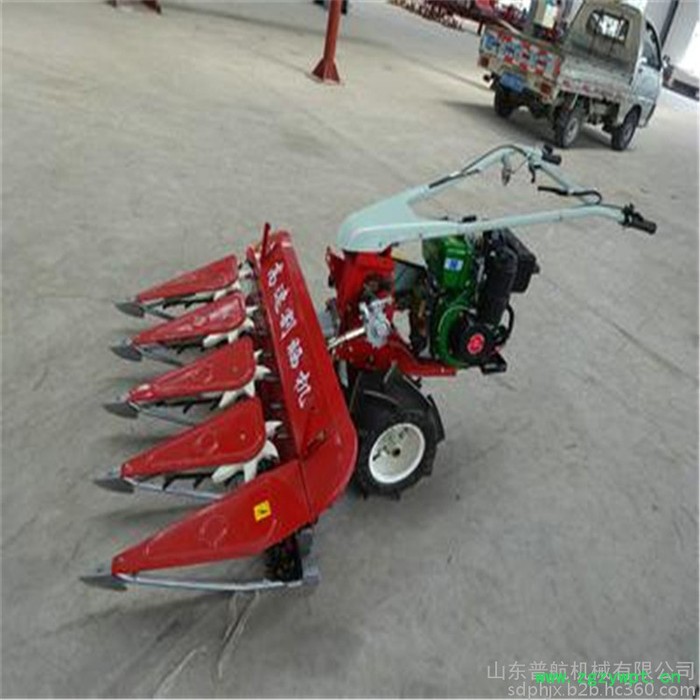 富兴机械生产手扶式牧草割晒机 一边倒药材收割机 汽油苜蓿草割晒机厂家图8