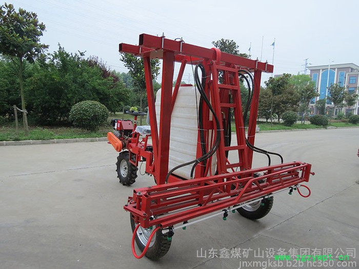 打药机，自走式园林打药喷雾机，自走式四轮打药机，水田施肥机图3