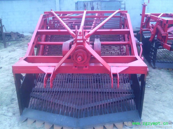 半夏收获机厂家 当归药材起药机型号 中药材挖掘机**图7