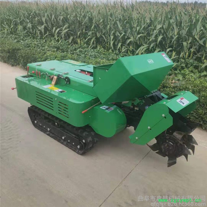 多功能果园开沟施肥机 启航多档位履带施肥机 遥控果园打药机图2