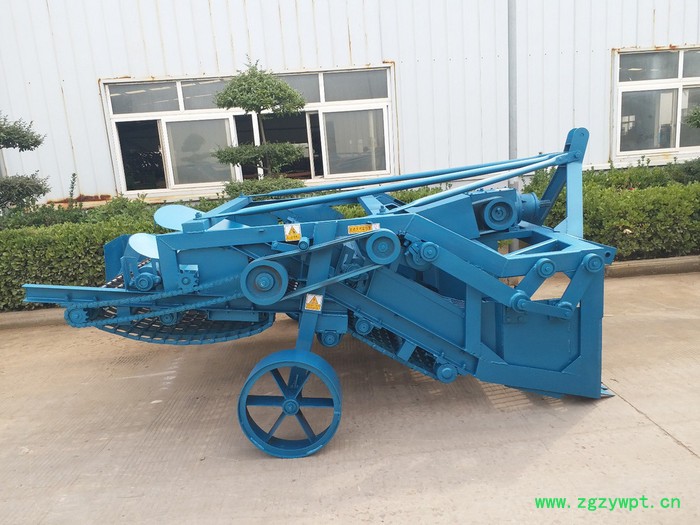 药材收获机河南地隆牌收获地下根茎药材和作物图4