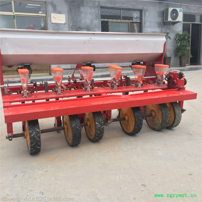 拖拉机牵引蔬菜播种机 中药材娃娃桔梗精播机 播种机价格图5