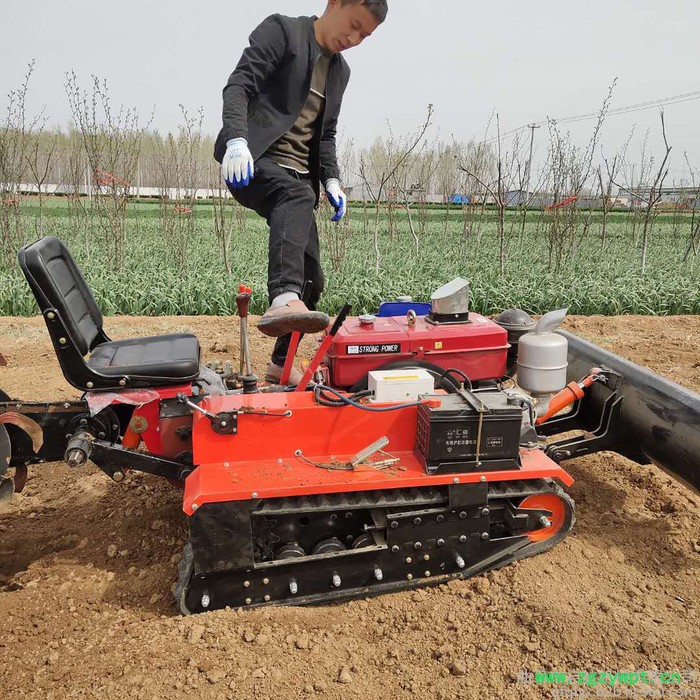 多功能履带打药施肥机 启航山丘开沟机 林园开沟施肥机图7