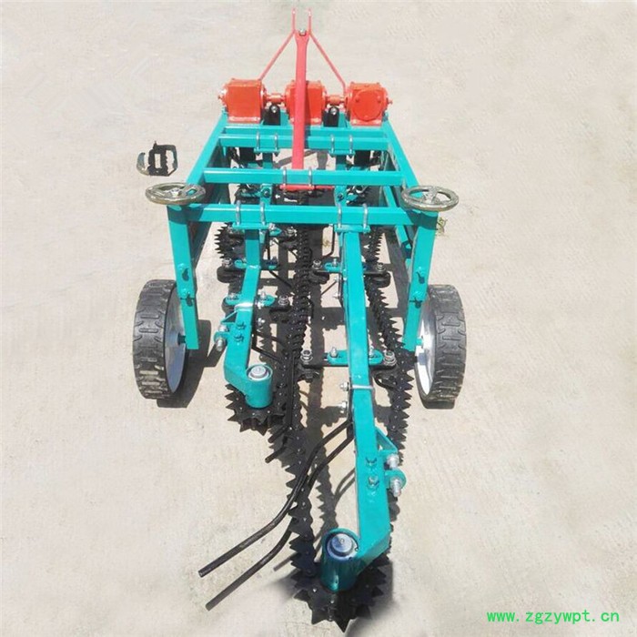 新型花生收获机 拖拉机带的平地起垄机 两用花生药材收割机抖土干净图3