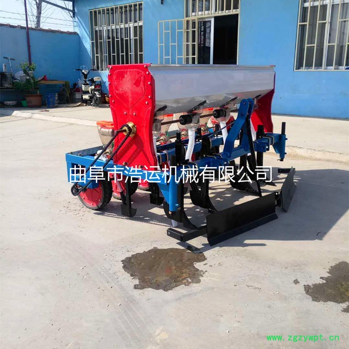 山东曲阜浩运机械工厂批发苜蓿牧草中药材播种机 多行规格蔬菜播种机 胡萝卜高效播种机图6