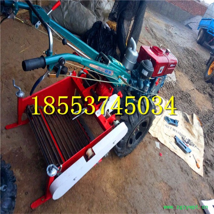 手扶土豆收获机 多功能四轮薯类收获机  中药材收获机图8