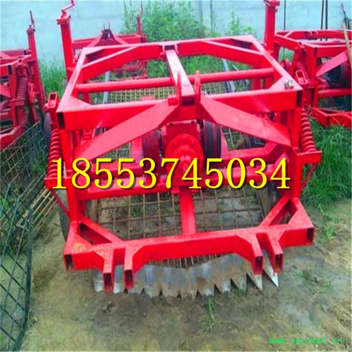 手扶土豆收获机 多功能四轮薯类收获机  中药材收获机图4