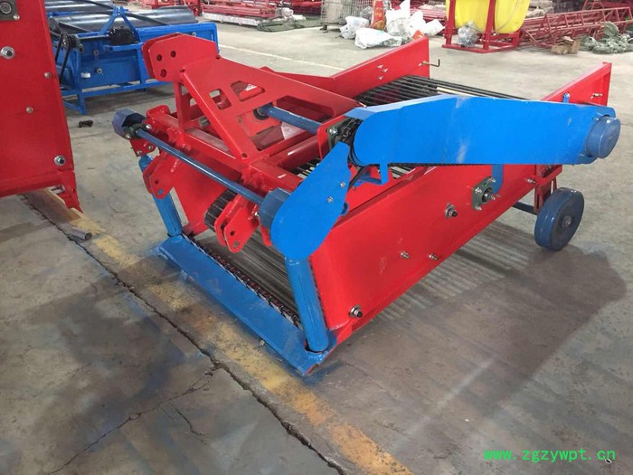 农康90公分 链条式收获机 拖拉机配套土豆收获机 马铃薯红薯收获机 药材石头胡萝卜收获机图2