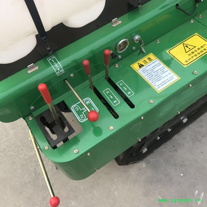 果园大棚农用履带式开沟施肥机 山东省小型大棚王旋耕机 打药机图2