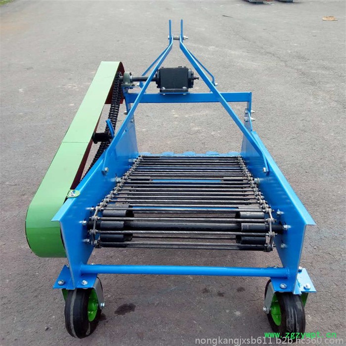 农康土豆收获机 皮带80公分红薯收获机 后输出传动挖土豆设备 根茎药材起收机图4
